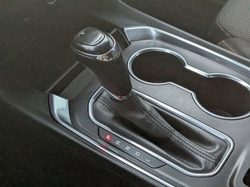 Used 2019 Chevrolet Traverse LT image 24