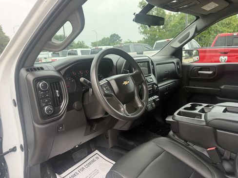 Used 2019 Chevrolet Silverado 1500 W/T w/ WT Fleet Convenience Package AWD/4WD image 6