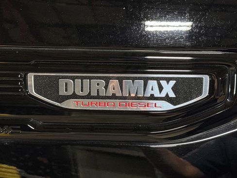 Used 2023 GMC Sierra 1500 Elevation w/ X31 Off-Road Package AWD/4WD image 27