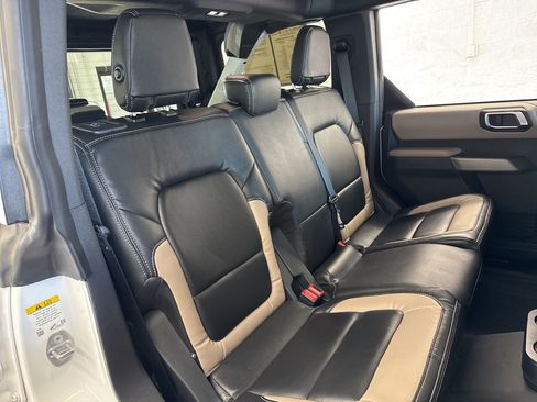 Used 2021 Ford Bronco Wildtrak AWD/4WD image 44