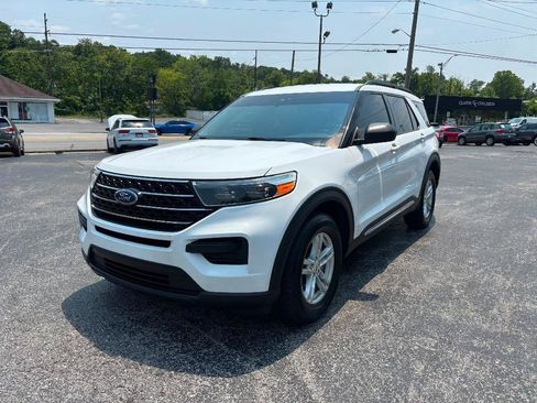 Used 2020 Ford Explorer XLT w/ Class III Trailer Tow Package AWD/4WD image 4
