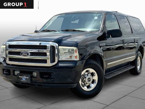 Used 2005 Ford Excursion Limited image 1