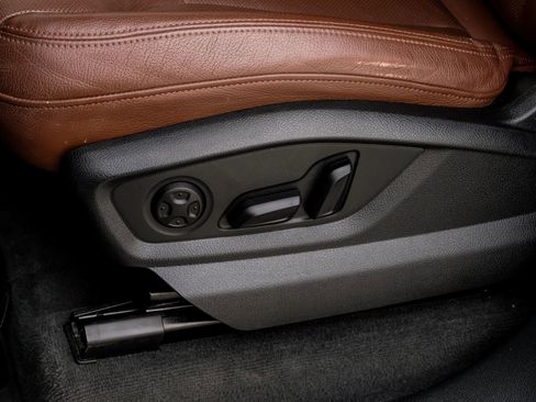 Used 2019 Audi Q7 3.0T Premium Plus w/ Premium Plus Package image 36