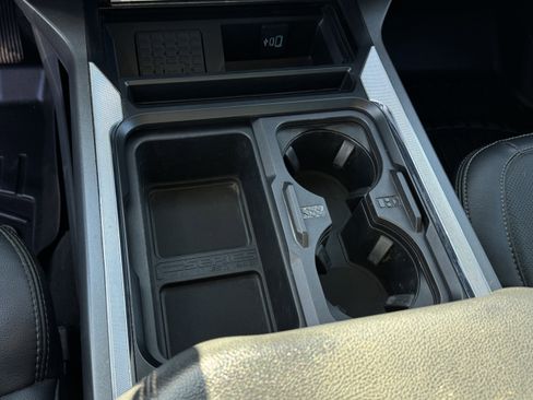 Used 2023 Ford F250 Lariat w/ Lariat Ultimate Package image 24