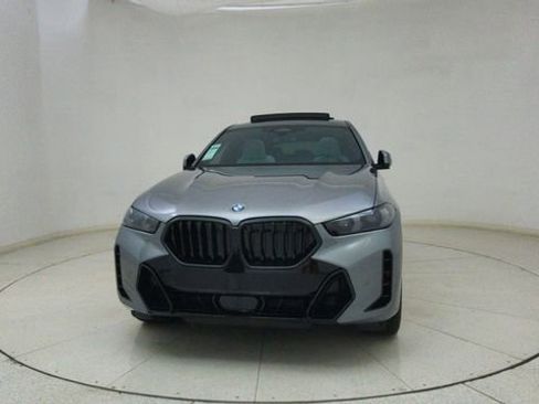 Used 2026 BMW X6 xDrive40i w/ Climate Comfort Package image 70