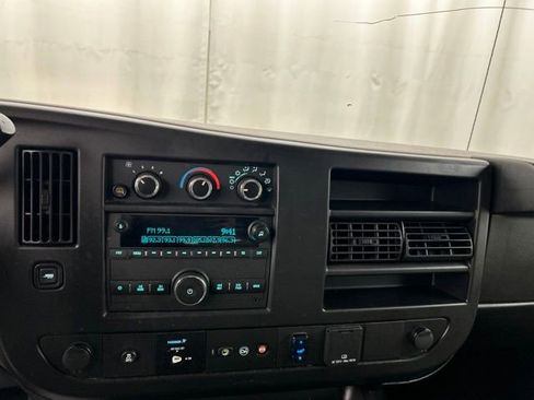 Used 2022 Chevrolet Express 2500 w/ Safety Package RWD image 10