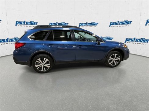 Used 2019 Subaru Outback 2.5i Limited image 12
