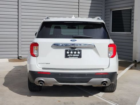 Used 2021 Ford Explorer Limited w/ Equipment Group 301A RWD image 7