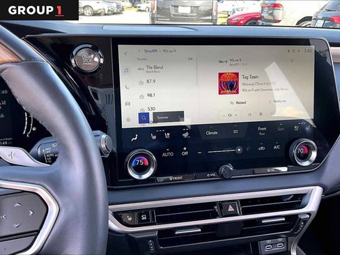 Used 2023 Lexus RX 350 FWD image 5