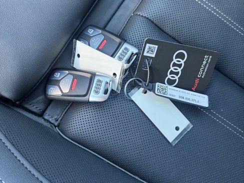 Used 2023 Audi Q5 2.0T Prestige image 31