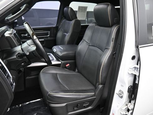 Used 2018 RAM 1500 Limited image 15