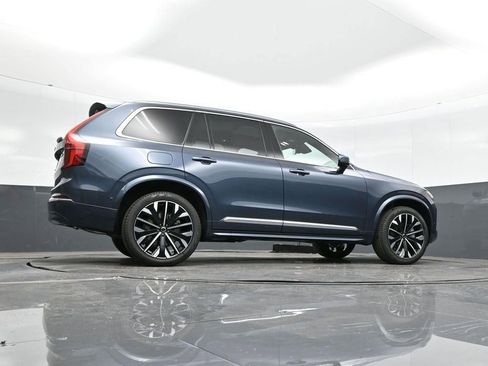 New 2026 Volvo XC90 B6 Plus w/ Protection Package Premier AWD/4WD image 24
