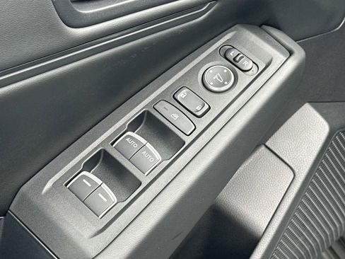 Certified 2025 Honda Accord SE image 18