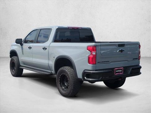 Used 2024 Chevrolet Silverado 1500 ZR2 w/ Technology Package AWD/4WD image 8