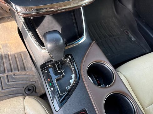 Used 2014 Toyota Avalon XLE Touring FWD image 14