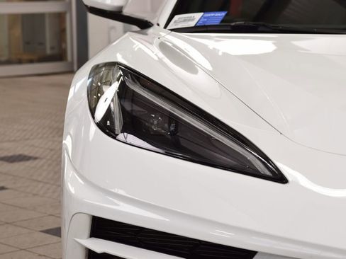 Used 2023 Chevrolet Corvette Stingray Preferred Conv w/ Z51 Performance Package RWD image 12