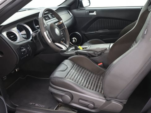 Used 2014 Ford Mustang Shelby GT500 RWD image 7