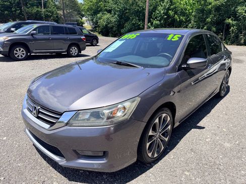 Used 2015 Honda Accord Sport image 2