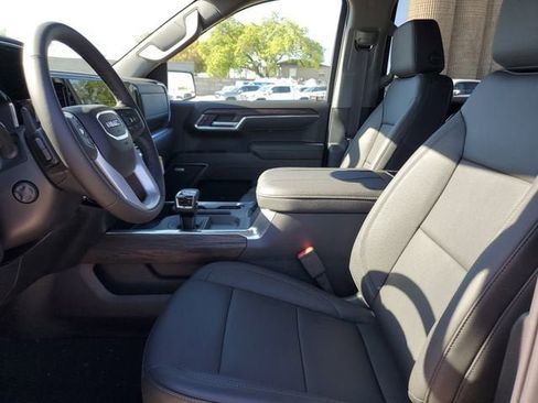 New 2026 GMC Sierra 1500 SLT w/ SLT Premium Plus Package image 21