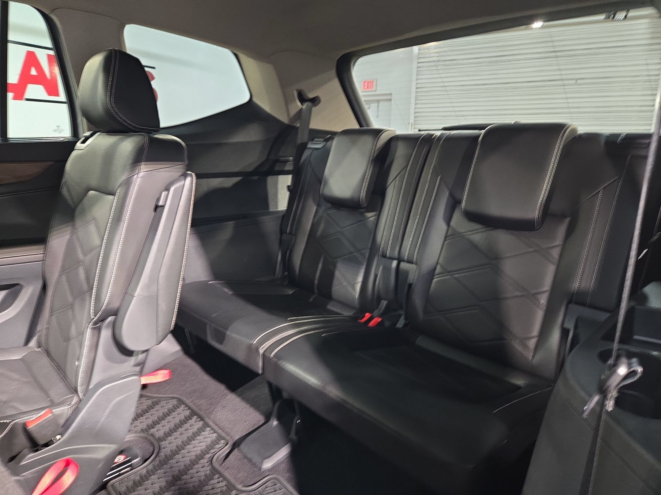 Used 2024 Volkswagen Atlas SE FWD image 36