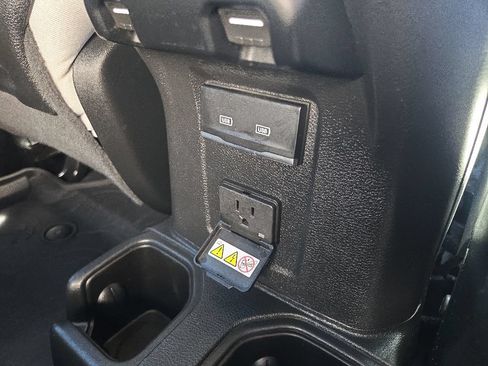 Used 2023 Jeep Gladiator Mojave w/ Cold Weather Group AWD/4WD image 95