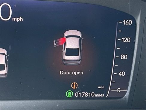 Used 2024 Honda Accord EX image 11