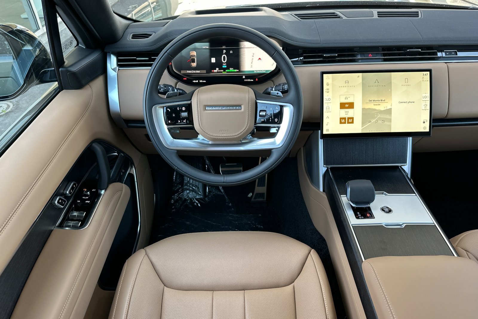 New 2026 Land Rover Range Rover SE AWD/4WD image 14