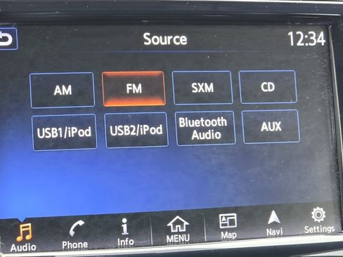 Used 2016 Nissan Murano S w/ Navigation Package image 5