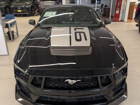 New 2025 Ford Mustang GT Premium w/ GT Performance Package RWD image 1