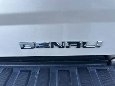 Used 2015 GMC Sierra 1500 Denali image 31