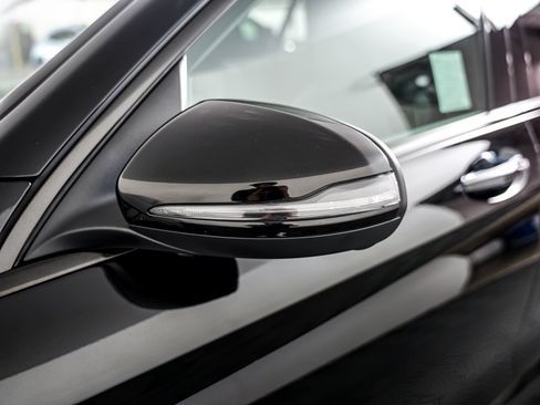 Certified 2022 Mercedes-Benz GLC 300 image 27