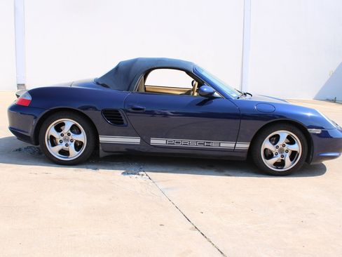 Used 2003 Porsche Boxster RWD image 36