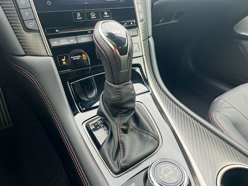 Used 2022 INFINITI Q60 Red Sport 400 image 17