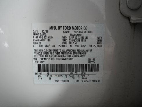 Used 2022 Ford Explorer XLT w/ Equipment Group 202A image 35