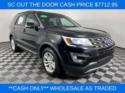 Used 2017 Ford Explorer XLT w/ Class II Trailer Tow Package