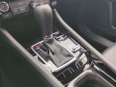 New 2026 Jeep Compass Latitude image 30