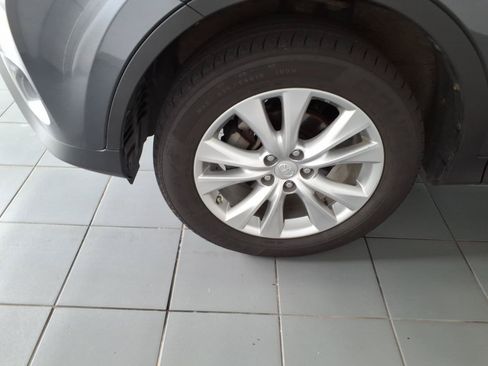 Used 2015 Toyota RAV4 Limited AWD/4WD image 9