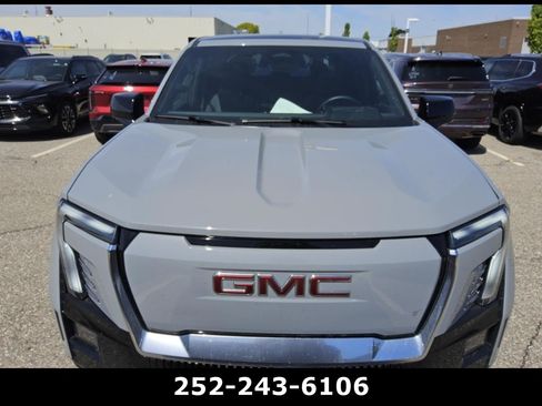 Used 2026 GMC Sierra EV Denali AWD/4WD image 3