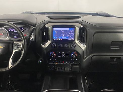 Certified 2020 Chevrolet Silverado 2500 LTZ w/ LTZ Premium Package image 18