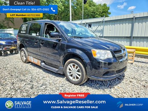 Used 2014 Dodge Grand Caravan SXT FWD image 5