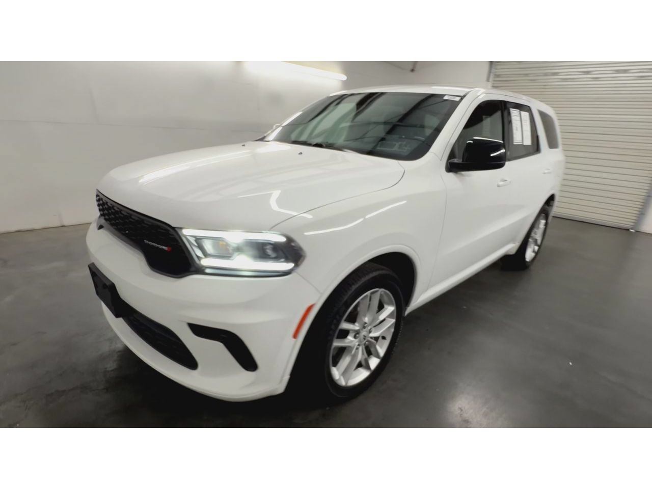 Used 2025 Dodge Durango GT AWD/4WD image 4