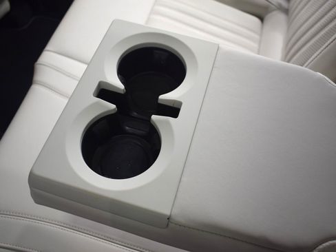 Used 2023 Maserati Grecale Modena AWD/4WD image 24