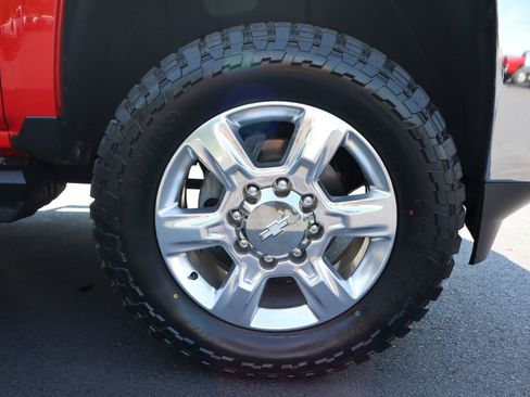 Used 2018 Chevrolet Silverado 2500 LTZ w/ Duramax Plus Package AWD/4WD image 19