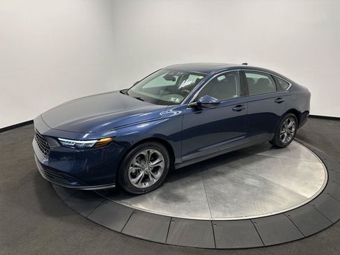 Certified 2024 Honda Accord EX image 4