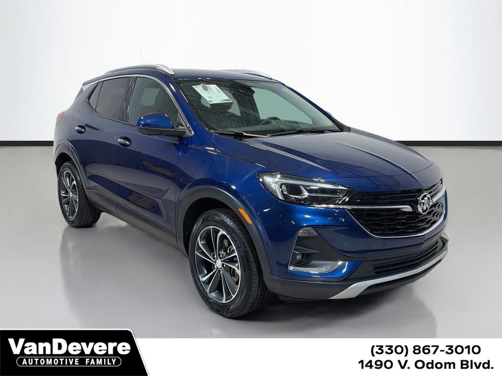 Used 2023 Buick Encore GX Essence w/ Advanced Technology Package AWD/4WD image 1