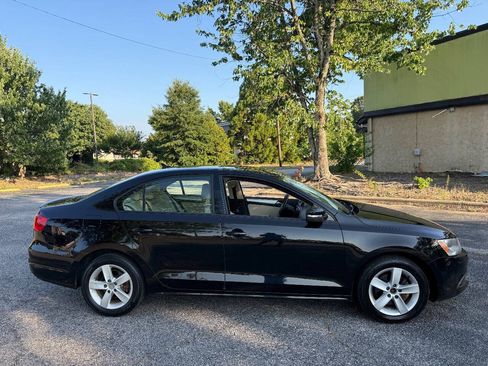 Used 2012 Volkswagen Jetta TDI FWD image 7