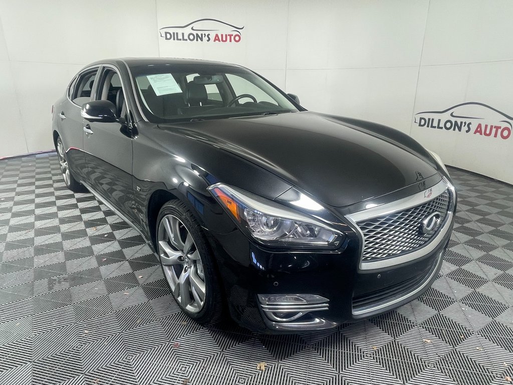 Used 2017 INFINITI Q70 L 3.7 AWD/4WD image 10