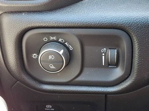 Certified 2023 RAM 1500 Big Horn AWD/4WD image 28