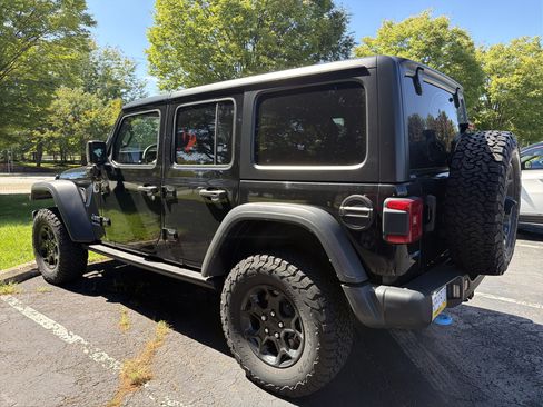 Used 2023 Jeep Wrangler Unlimited Rubicon 4xe AWD/4WD image 6