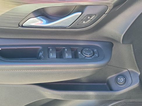 Used 2019 GMC Terrain SLT w/ Preferred Package image 21